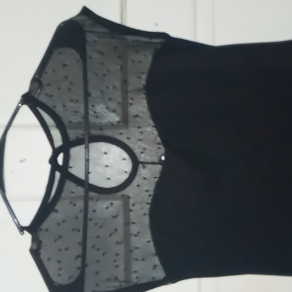 Rock steady top - Picture 2 of 4